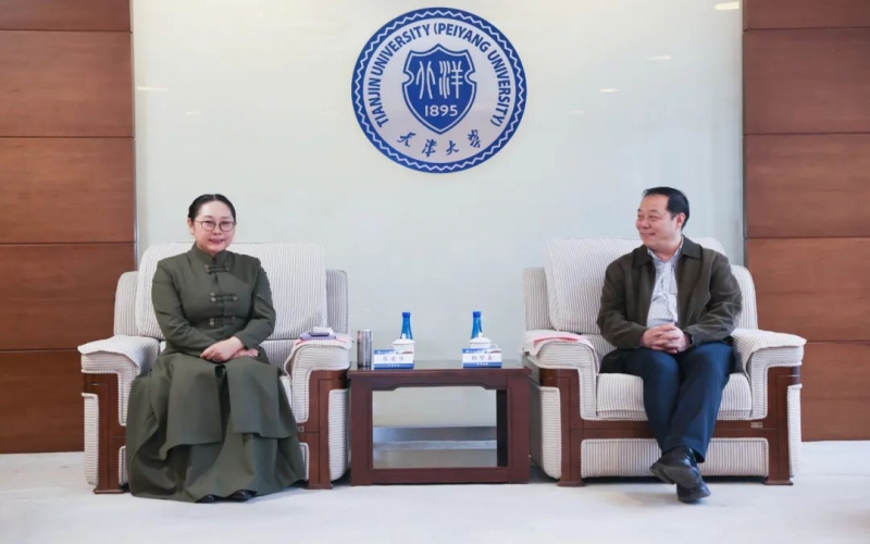 張榮華主席應(yīng)邀出席天津大學(xué)創(chuàng)業(yè)大講堂活動(dòng)，張君婷總裁作主題演講