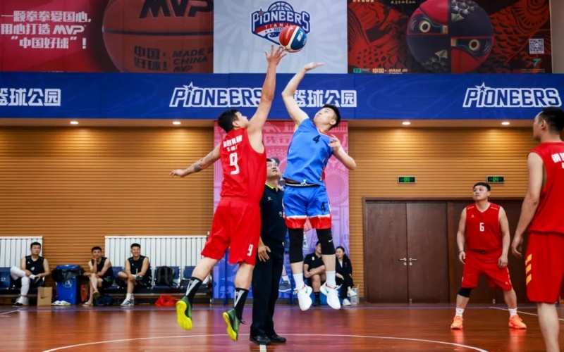 直擊超燃現(xiàn)場！榮程集團第十四屆職工籃球賽第四個比賽日戰(zhàn)績播報