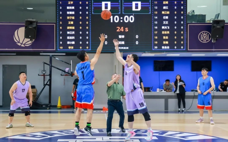 巔峰之戰(zhàn)“燃”爆賽場！榮程集團第十四屆職工籃球聯(lián)賽圓滿閉幕