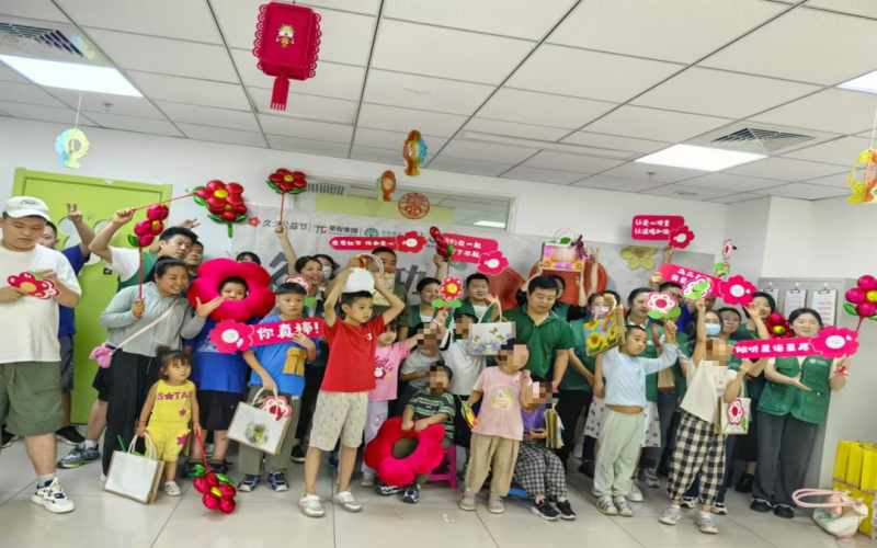 久久為功，有愛不孤獨(dú)